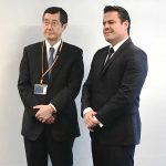 Sr. Kiyohisa Iwanami, Presidente de Nippon Pillar Packing Co., Ltd. y el Sr. Aristóteles Sandoval, Gobernador de Jalisco; en un encuentro en Osaka, Japón. 